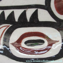 Load image into Gallery viewer, 1970s David Lambert Raven Inside Killer Whales Decorative Plate. Vancouver Canada
