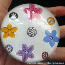 Load image into Gallery viewer, SCOTTISH Borders Fine Art Glass (Holmes Glass) Paperweight. Signed Andrew Holmes
