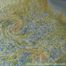 Load image into Gallery viewer,  Fabulous 1930s Antique Scottish Monart Shallow Bowl with Rim. 8 1/2 inches

