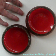 Load image into Gallery viewer, Genuine 1930s Red Aventurine Scottish Monart Glass Pin Dish
