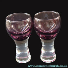 Load image into Gallery viewer, Scottish Glass. 1970s Fve Caithness Canisbay Small Heather Space Age Glasses. Plus Matching Decanter - British Glass
