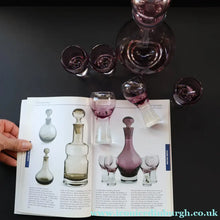 Load image into Gallery viewer, Scottish Glass. 1970s Fve Caithness Canisbay Small Heather Space Age Glasses. Plus Matching Decanter - British Glass
