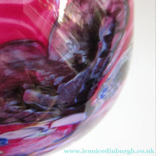 Load image into Gallery viewer, Pink Caithness Cadenza Hearts Glass Vase. Colin Terris Design 1980s
