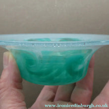 Load image into Gallery viewer, SCOTTISH GLASS. Fabulous 1920s Antique Monart Shallow Bowl with Rim
