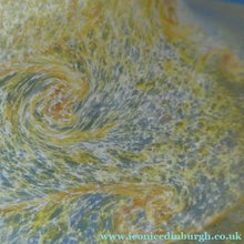 Load image into Gallery viewer,  Fabulous 1930s Antique Scottish Monart Shallow Bowl with Rim. 8 1/2 inches
