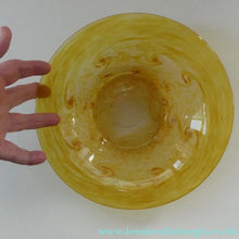 Load image into Gallery viewer,  Fabulous 1930s Antique Scottish Monart Shallow Bowl with Rim. 8 1/2 inches
