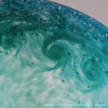 Load image into Gallery viewer, SCOTTISH GLASS. Fine Large MONART Glass Bucket Vase. Original Label: OE VI
