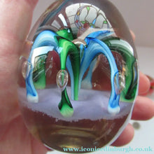 Load image into Gallery viewer, Paul Ysart H Cane Harland Fountain Scottish Paperweight
