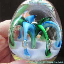 Load image into Gallery viewer, Paul Ysart H Cane Harland Fountain Scottish Paperweight
