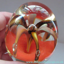 Load image into Gallery viewer, Paul Ysart H Cane Harland Fountain Scottish Paperweight
