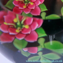 Load image into Gallery viewer, 1992 Lampwork Caithness Paperweight 1992 William Manzon Rose Garland
