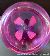 Load image into Gallery viewer, Margot Thompson Pot Pourri Scottish Caithness Glass Paperweight 1990
