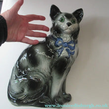 Load image into Gallery viewer, Antique Scottish Pottery Bo'ness Pottery Cats PAIR
