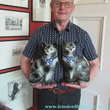 Load image into Gallery viewer, Antique Scottish Pottery Bo'ness Pottery Cats PAIR
