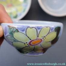 Load image into Gallery viewer,  1950s BUCHAN Three Stoneware Bowls. EDINBURGH Pattern
