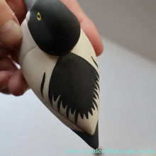 Load image into Gallery viewer, Scottish Pottery. 1970s Highbank Porcelain (Lochgilphead) &amp; Arran Pottery. Three Figurines of Birds - Scottish Pottery
