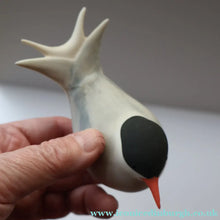 Load image into Gallery viewer, Scottish Pottery. 1970s Highbank Porcelain (Lochgilphead) &amp; Arran Pottery. Two Figurines of Birds - Scottish Pottery
