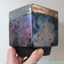 Load image into Gallery viewer, SCOTTISH POTTERY. 1980s Margery Clinton Cube Shape Footed Pot with Fine Lustre Glazes

