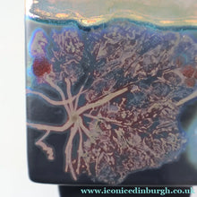 Load image into Gallery viewer, SCOTTISH POTTERY. 1980s Margery Clinton Cube Shape Footed Pot with Fine Lustre Glazes
