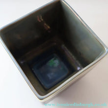 Load image into Gallery viewer, SCOTTISH POTTERY. 1980s Margery Clinton Cube Shape Footed Pot with Fine Lustre Glazes
