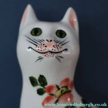 Load image into Gallery viewer, SCOTTISH POTTERY. Collectable GRISELDA HILL POTTERY (Wemyss Ware). Cat with Wild Roses Decoration
