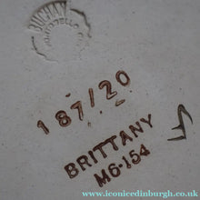 Load image into Gallery viewer, SCOTTISH POTTERY. 1950s Buchan Stoneware Tankard Shape Mug. Brittany Pattern
