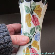 Load image into Gallery viewer, Methven Heron Pottery Kirkcaldy Ceramics Pair of Spongeware Vases
