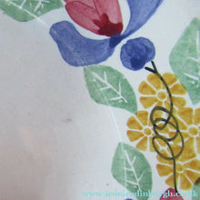 Load image into Gallery viewer, Heron Kirkcaldy Methven Pottery Five Bowls Floral Pattern
