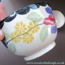 Load image into Gallery viewer, Methven Kirkcaldy Pottery Antique Scottish Pair of Spongeware Bowls

