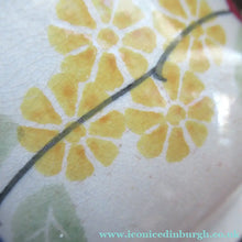 Load image into Gallery viewer, Methven Kirkcaldy Pottery Antique Scottish Pair of Spongeware Bowls
