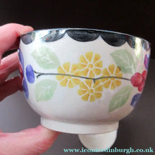 Load image into Gallery viewer, Methven Kirkcaldy Pottery Antique Scottish Pair of Spongeware Bowls
