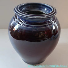 Load image into Gallery viewer, SCOTTISH POTTERY. Studio Pottery Lidded Pot by John Maguire, Perthshire
