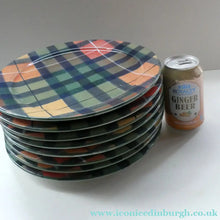 Load image into Gallery viewer, Vintage Tain Pottery DINNER PLATE. Heavy Duty Stoneware Pottery with Hand Painted Buchanan Tartan Pattern
