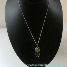 Load image into Gallery viewer, SCOTTISH SILVER. Pre-Loved Silver and Green Enamel ORTAK ELEMENTS Pendant. BOXED
