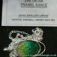 Load image into Gallery viewer, SCOTTISH SILVER. Pre-Loved Silver and Green Enamel ORTAK ELEMENTS Pendant. BOXED
