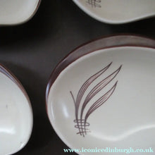 Load image into Gallery viewer, Carlton Ware Small Plates 1950s Brown Windswept Pattern
