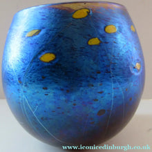 Load image into Gallery viewer, 1981 Siddy Langley 1981 British Studio Glass Iridescent Bowl 
