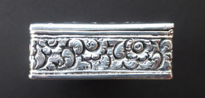 ANTIQUE 1870s Indian Chased Silver Oblong Snuff Box. TRICHINOPOLY.