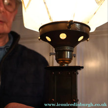 Load image into Gallery viewer, Vintage BRUTALIST / ART DECO Brass Table Lamp with Opaque Cream Star Globe Glass Shade
