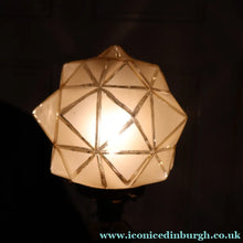 Load image into Gallery viewer, Vintage BRUTALIST / ART DECO Brass Table Lamp with Opaque Cream Star Globe Glass Shade
