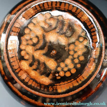Load image into Gallery viewer, STUDIO POTTERY. Keith Smith: Squat Lidded Bowl or Pot with Mottled / Tiger Stripe Decoration
