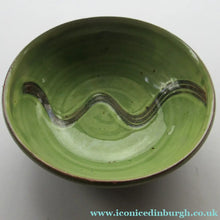 Load image into Gallery viewer, STUDIO POTTERY: Vintage 1960s Winchcombe Pottery Shallow Slipware Bowl. Sidney Tustin Mark
