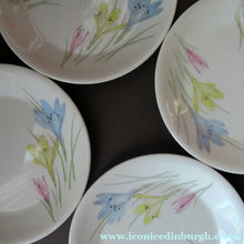 Load image into Gallery viewer, 1950s Norwegian Figgjo Flint Crocus Pattern Side Plate
