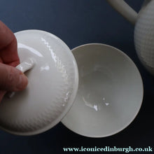 Load image into Gallery viewer, Stylish 1960s Danish Complete ROYAL COPENHAGEN Coffee Set. Six Settings Plus Side Plates. WHEAT Pattern
