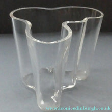 Load image into Gallery viewer, Stylish 1960s FINNISH Shallow Clear Glass SAVOY Vase. Iconic Mid Century Design by Alvar Aalto for Iittala, Finland. With acid etched signature
