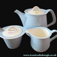 Load image into Gallery viewer, 1950s NOREWEGIAN Figgjo Flint CROCUS PATTERN Tea Set 
