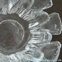 Load image into Gallery viewer, Vintage 1970s Ravenhead Glass / Crytal Bowl. Flair Series
