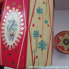 Load image into Gallery viewer, Vintage 1950s Sweets Tin. Abstract Atomic Designs. Snowflake and Aquarium
