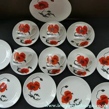 Load image into Gallery viewer, Susie Cooper Six Trios: Cups, Saucers and Sides Plates Cornpoppy Wedgwood
