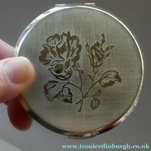 Load image into Gallery viewer, THREE Lovely Vintage Compacts. All 1960s Powder Compacts by Stratton

